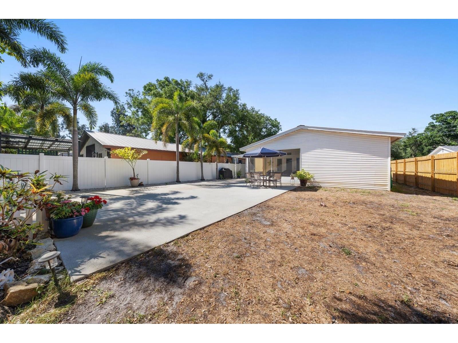 3290 70th Avenue N Saint Petersburg FL 33702 TB8502824 image25