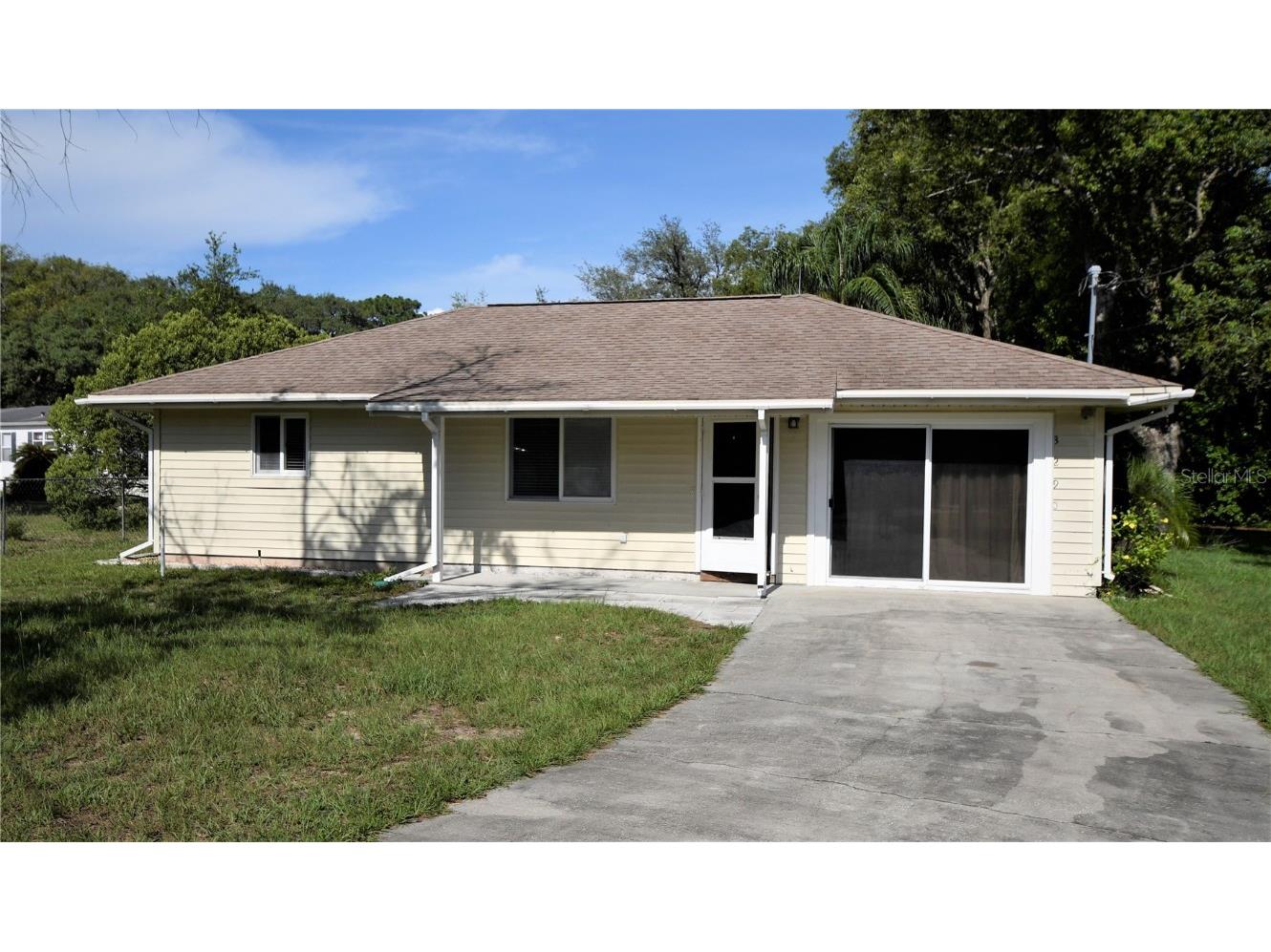 3290 Seaview Drive Weeki Wachee FL 34606 U8207070 image1