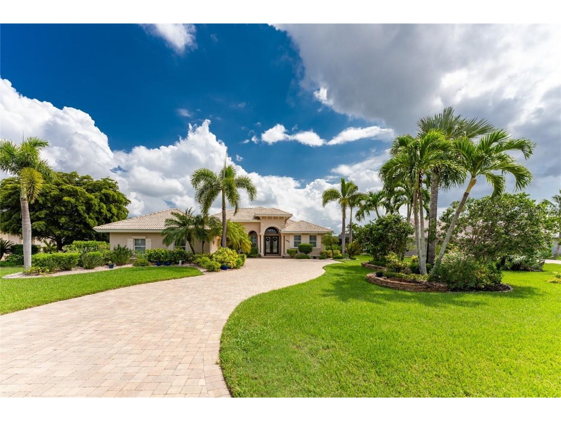 3290 Sugarloaf Key Road Punta Gorda FL 33955 - SOUNDINGS LAKE C7480075 image1