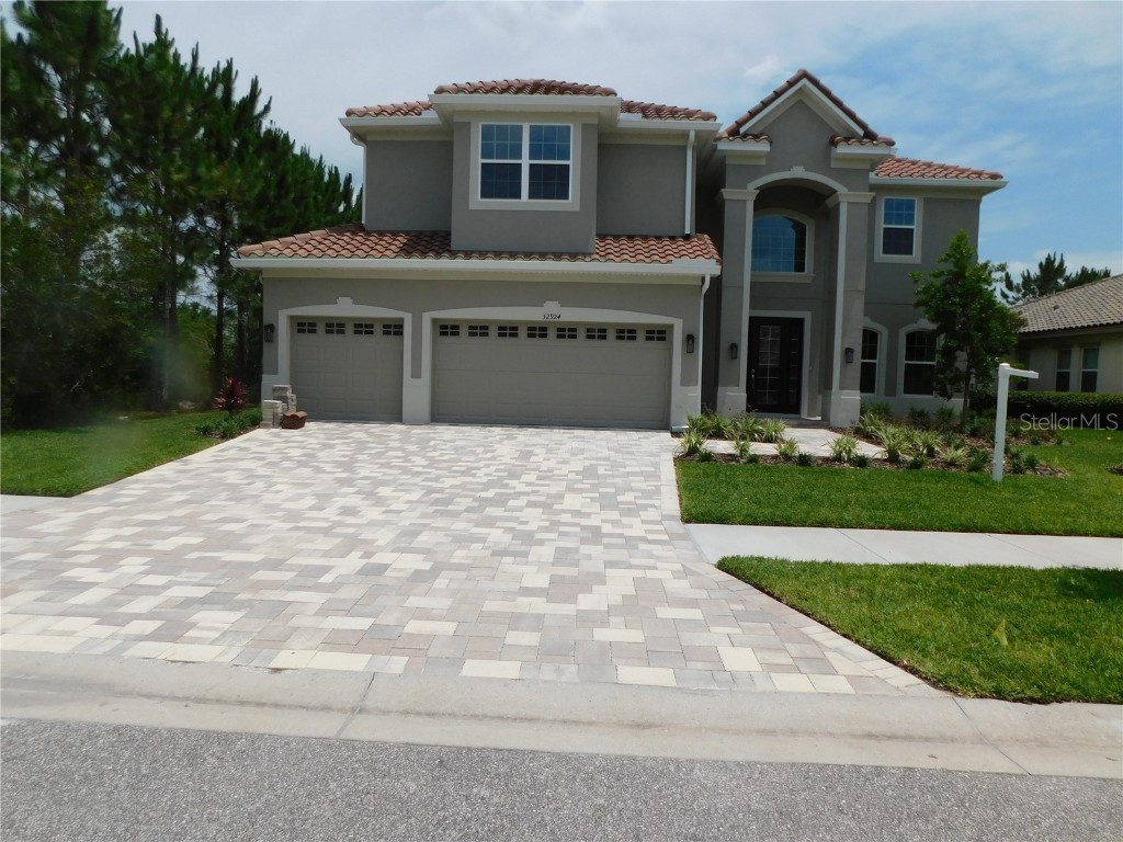 32924 Estate Garden Drive Wesley Chapel FL 33545 T3415656 image1