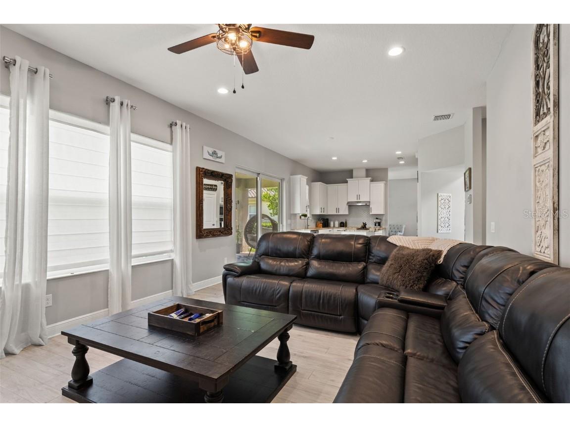 32924 Estate Garden Drive Wesley Chapel FL 33545 TB8413308 image38