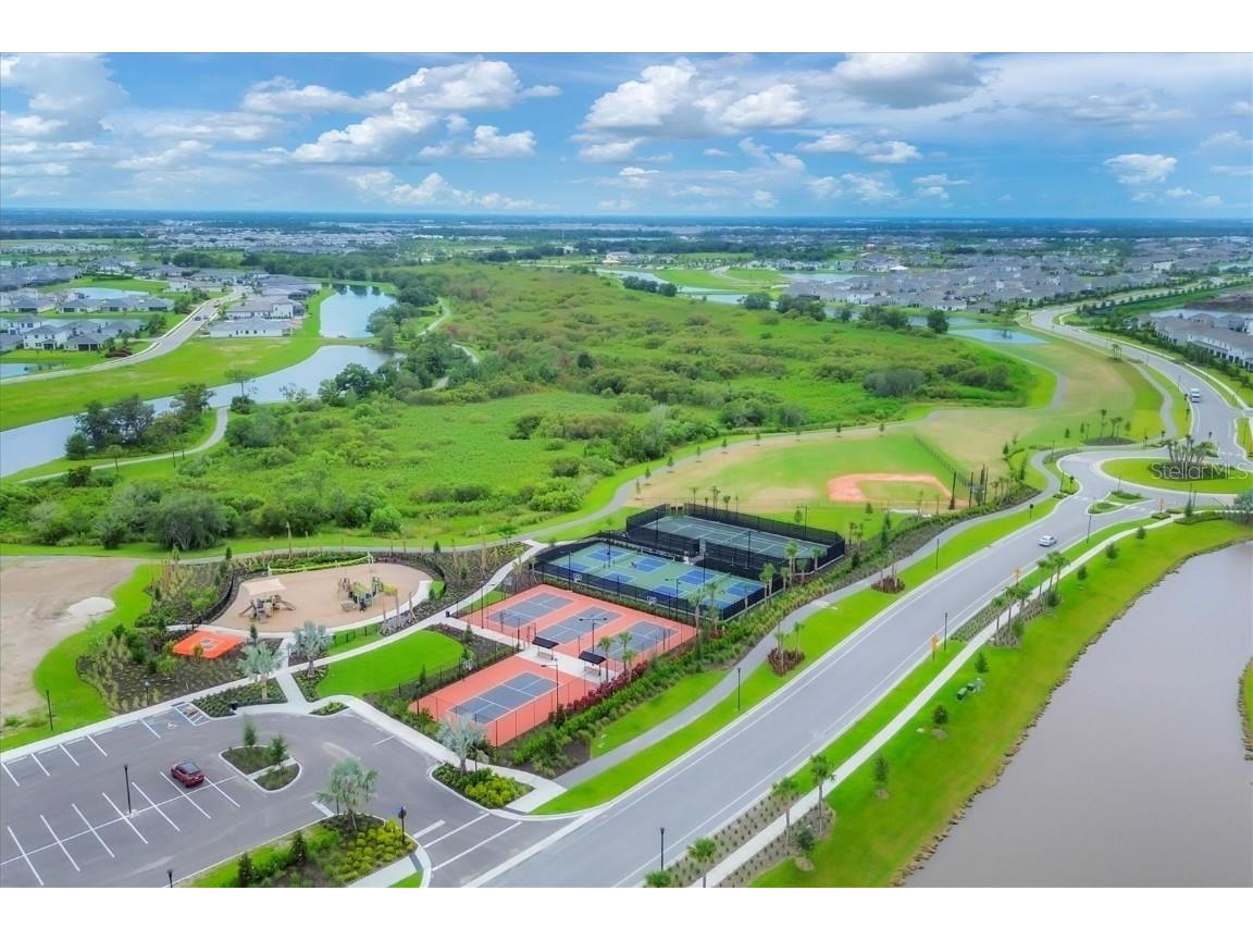 3293 Hilltop Circle Bradenton FL 34211 A4673382 image35