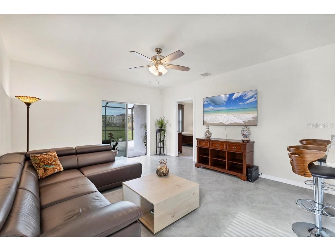 3293 Hilltop Circle Bradenton FL 34211 A4673382 image4