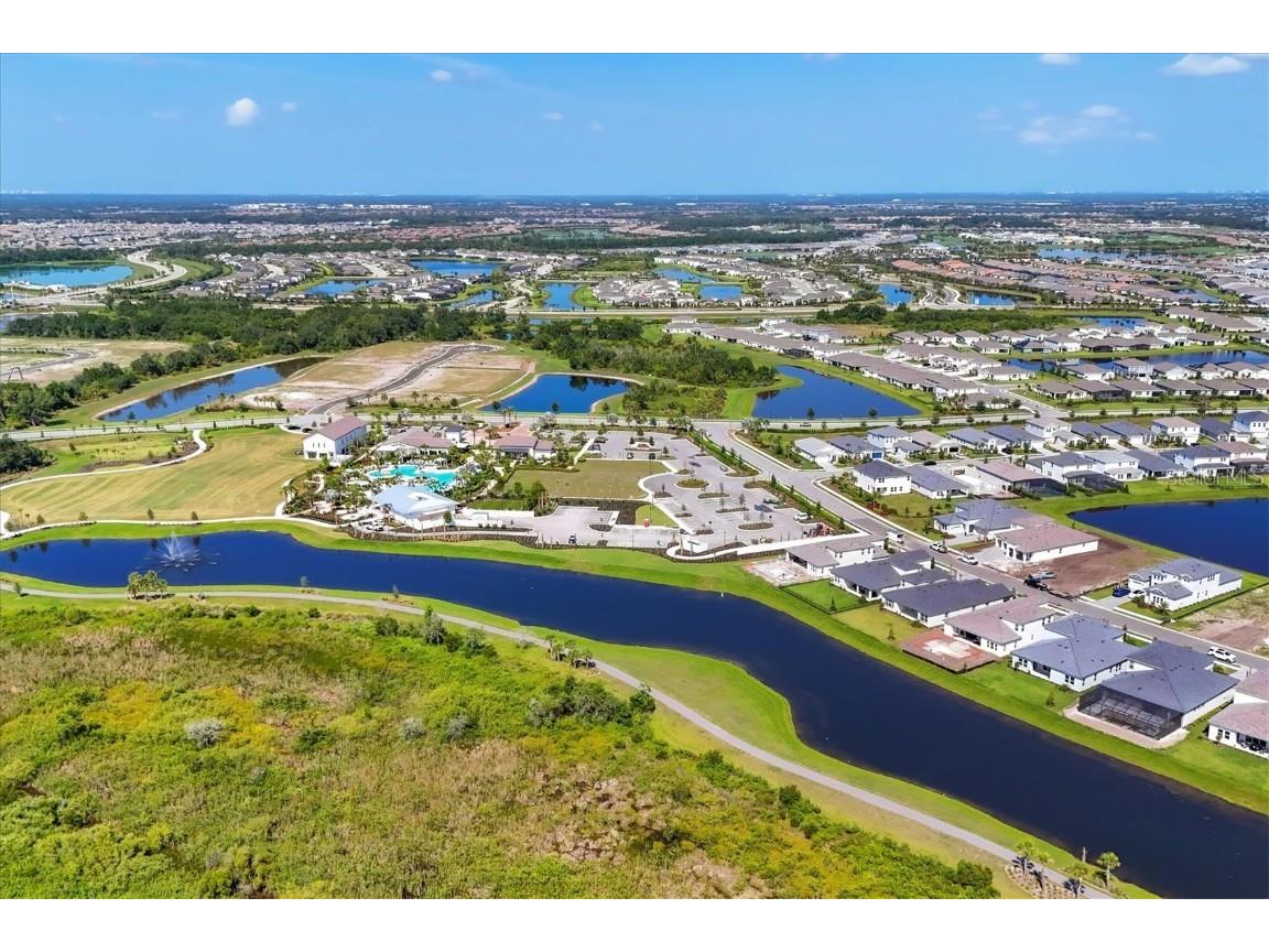 3293 Hilltop Circle Bradenton FL 34211 A4673382 image41