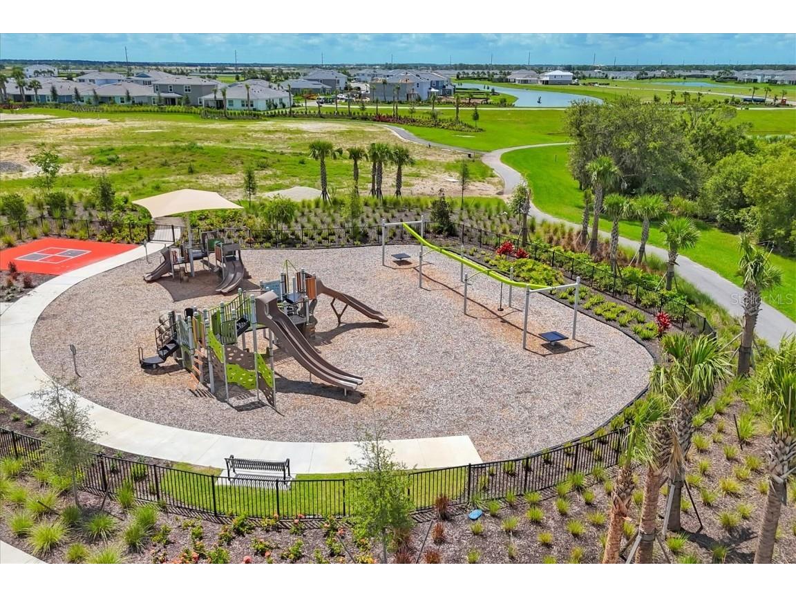 3293 Hilltop Circle Bradenton FL 34211 A4673382 image54