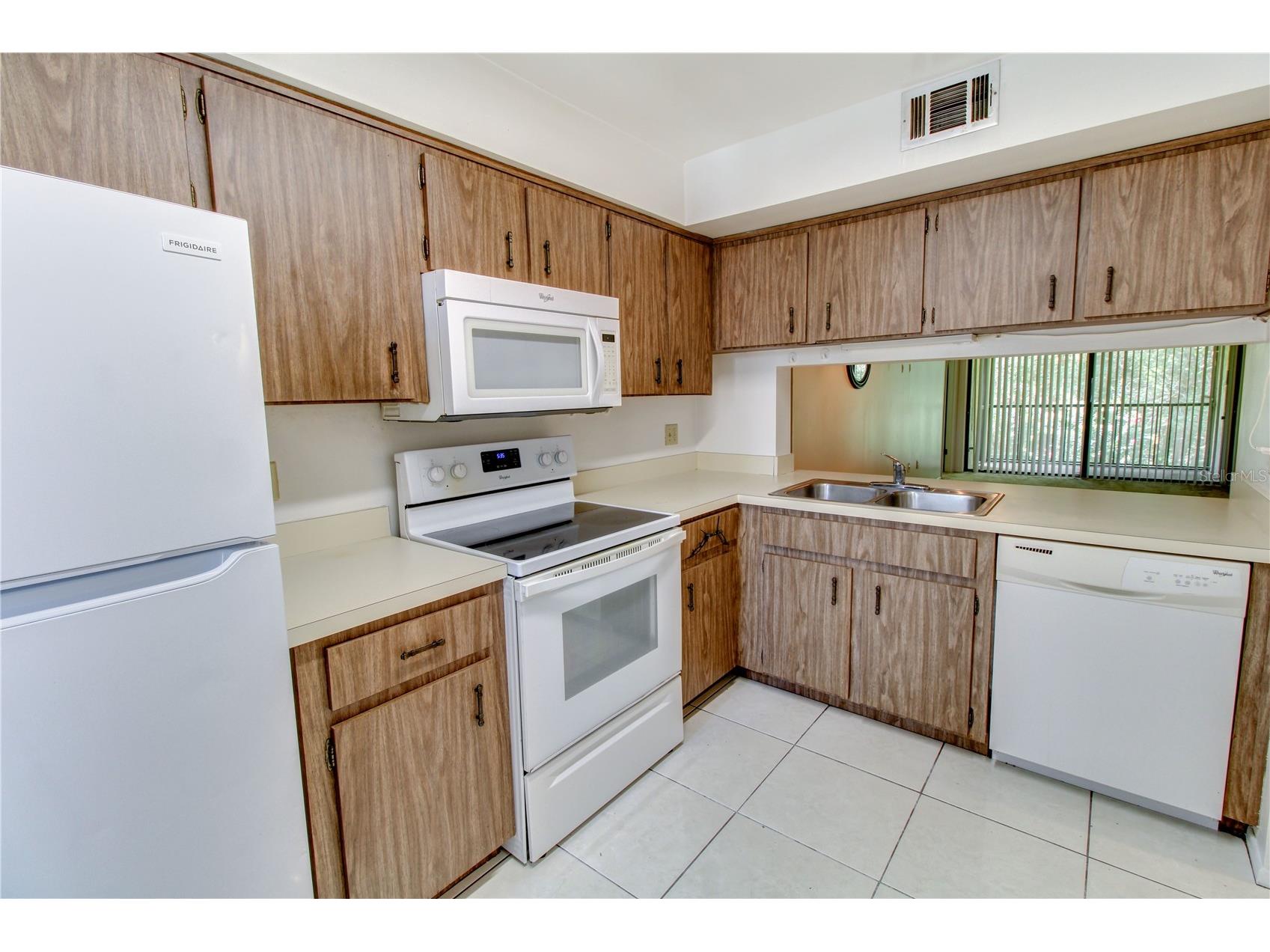3293 Westridge Boulevard #203 Orlando FL 32822 O6417733 image7