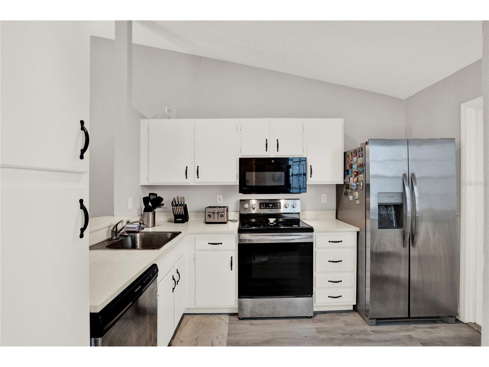 3294 Cloverplace Drive #15 Palm Harbor FL 34684 TB8471017 image11