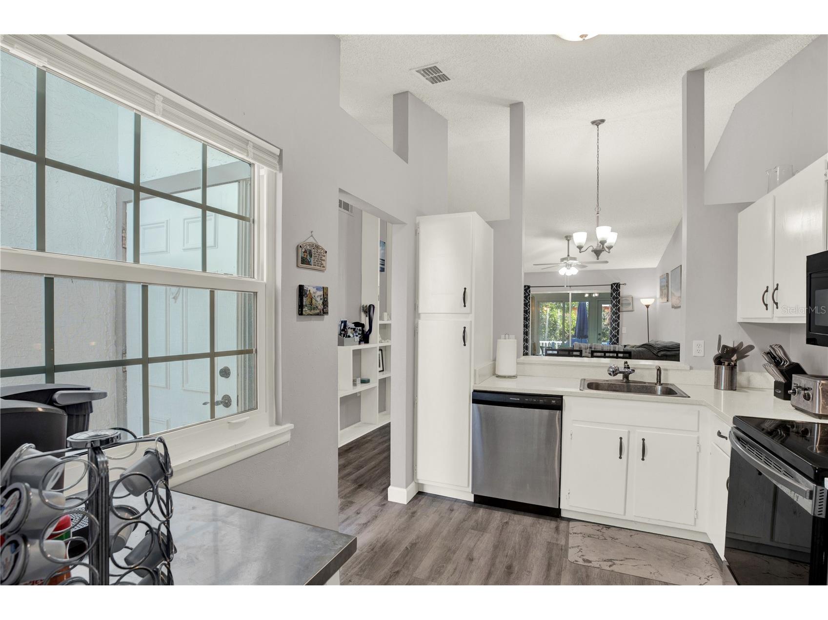 3294 Cloverplace Drive #15 Palm Harbor FL 34684 TB8471017 image12