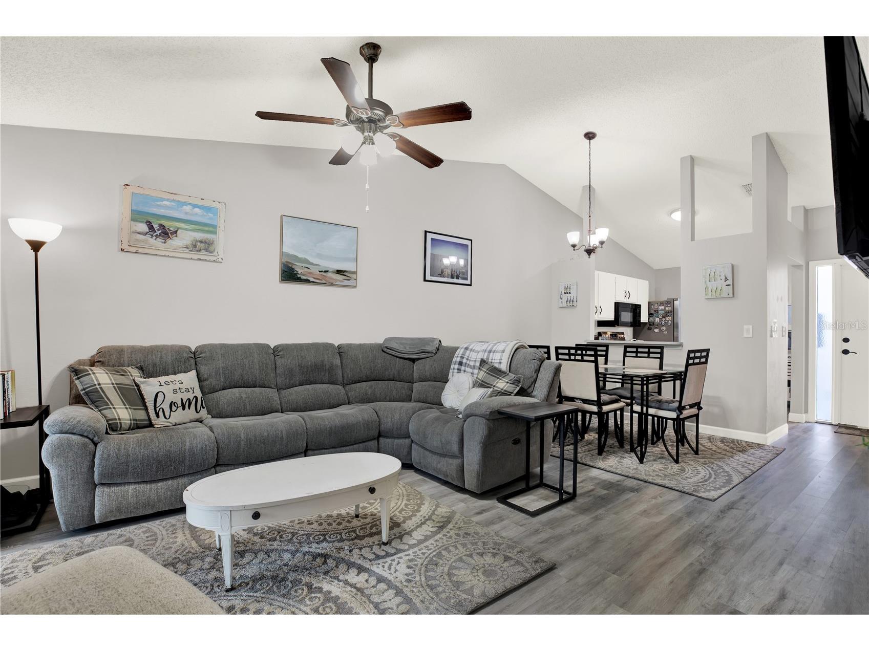 3294 Cloverplace Drive #15 Palm Harbor FL 34684 TB8471017 image8
