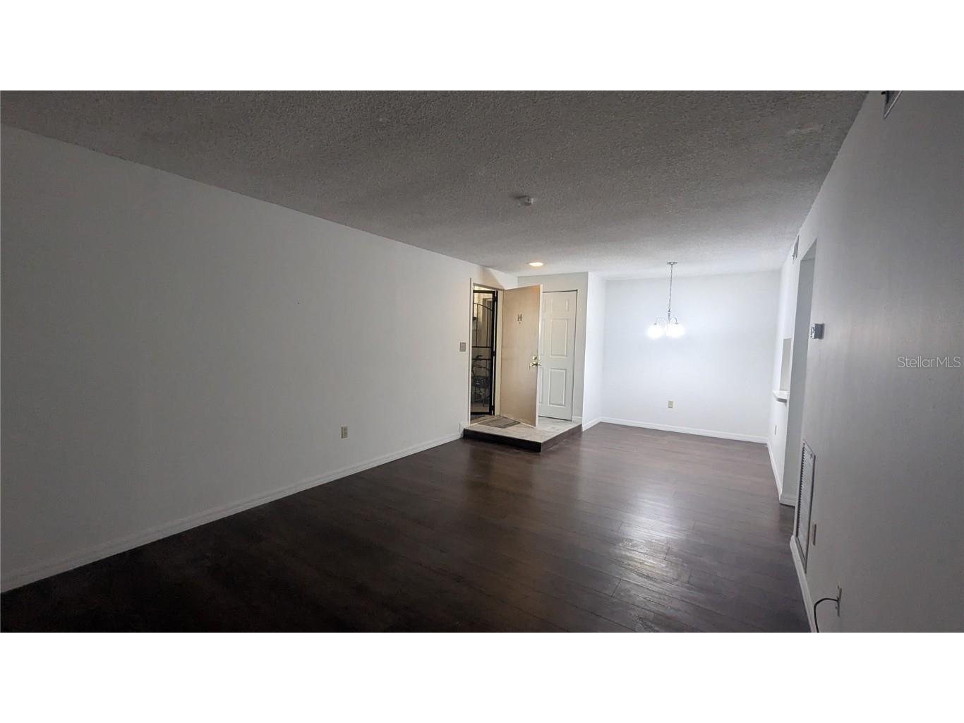 3294 S Semoran Boulevard #14 Orlando FL 32822 S5136709 image20