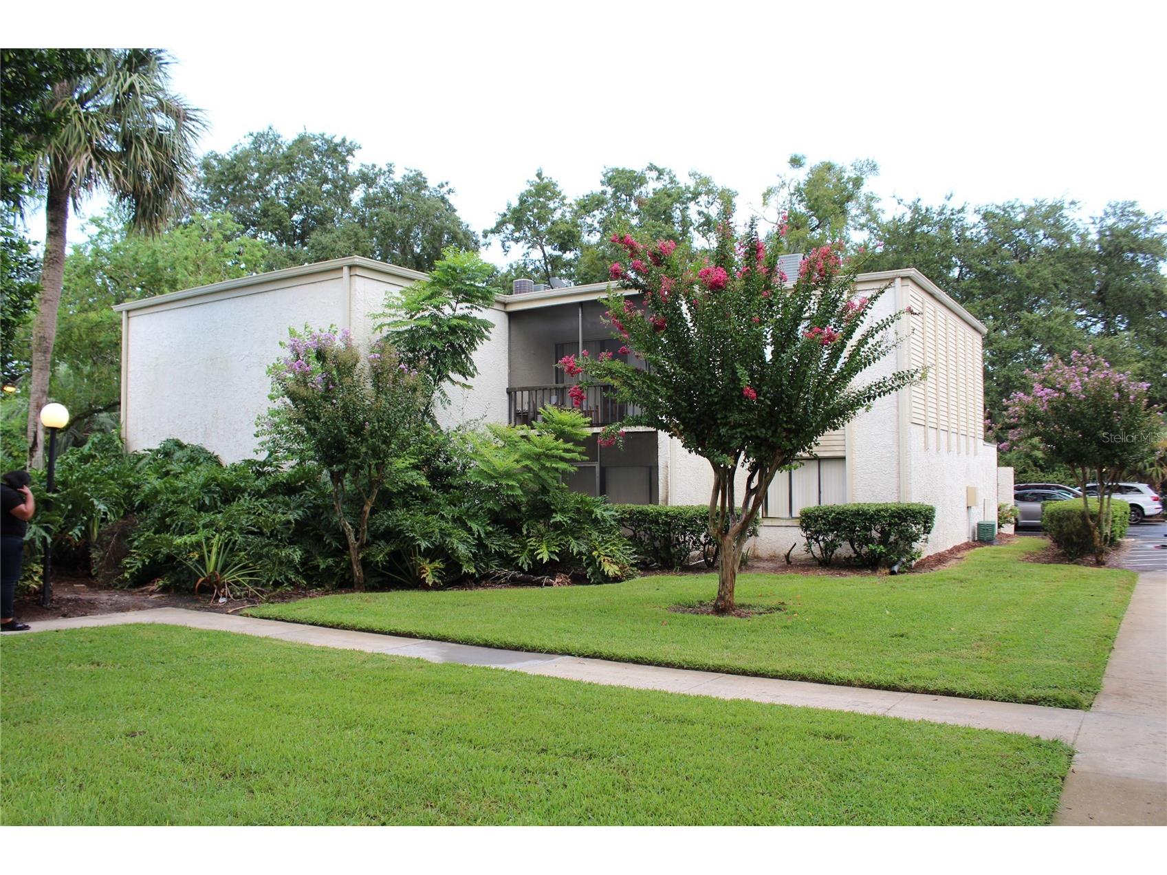 3294 S Semoran Boulevard #15 Orlando FL 32822 O6423050 image2