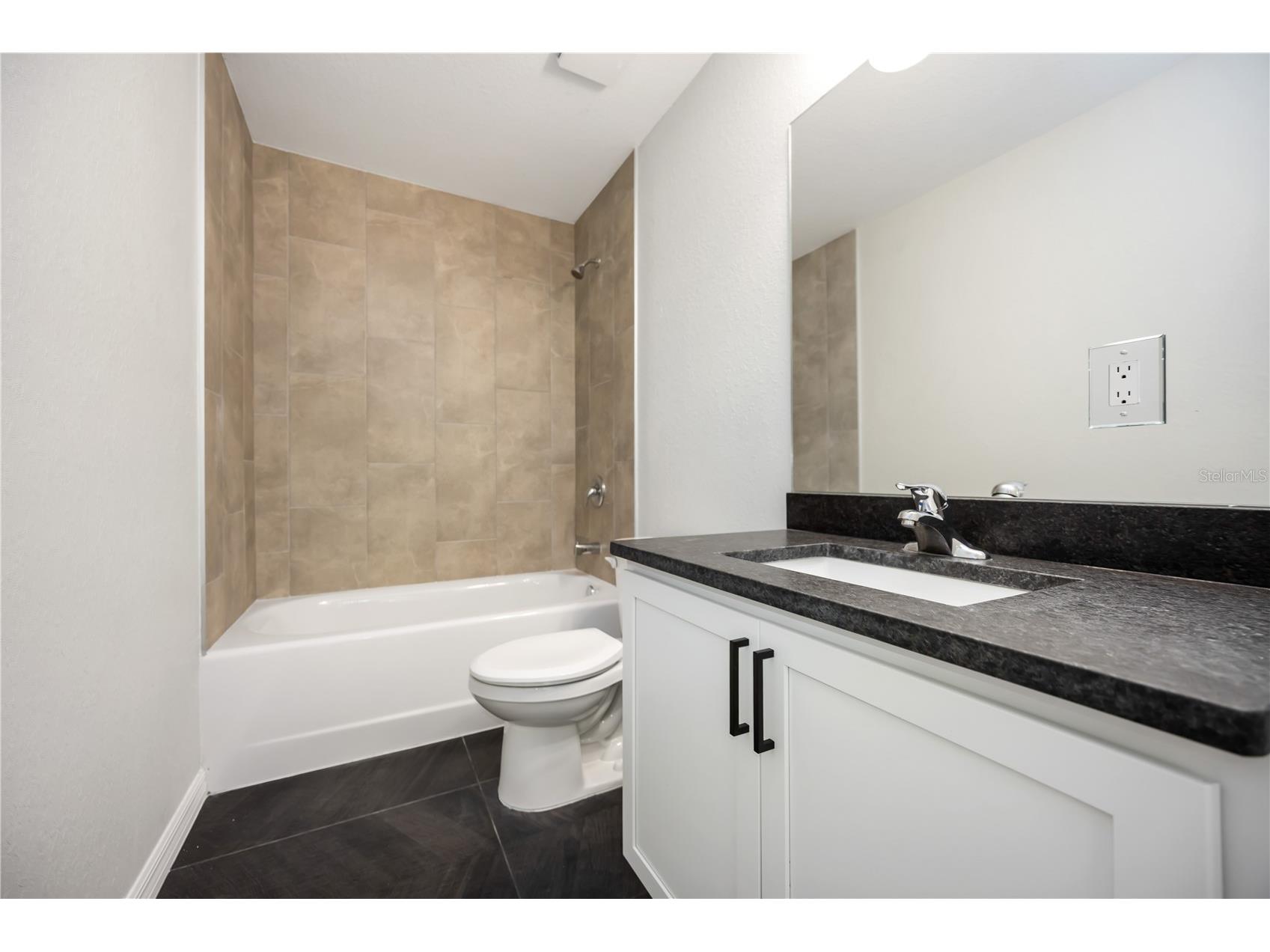 3294 W Price Boulevard North Port FL 34286 A4676976 image30