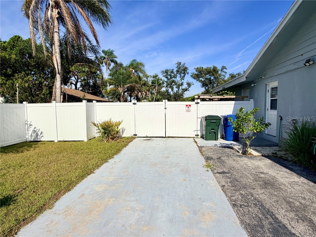 3295 Adrian Avenue Largo FL 33774 TB8454642 image39