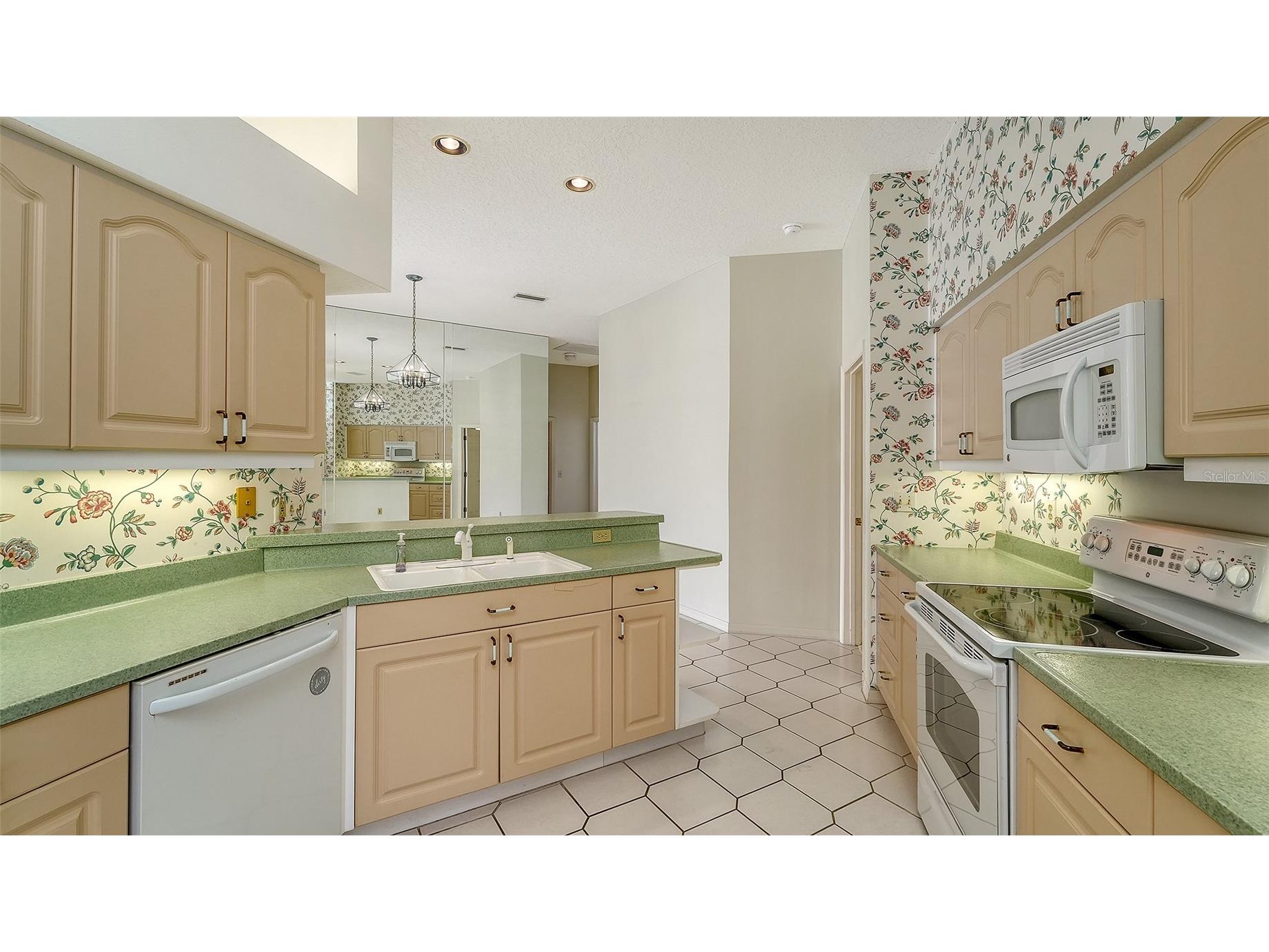 3295 Alex Findlay Place Sarasota FL 34240 A4690562 image13