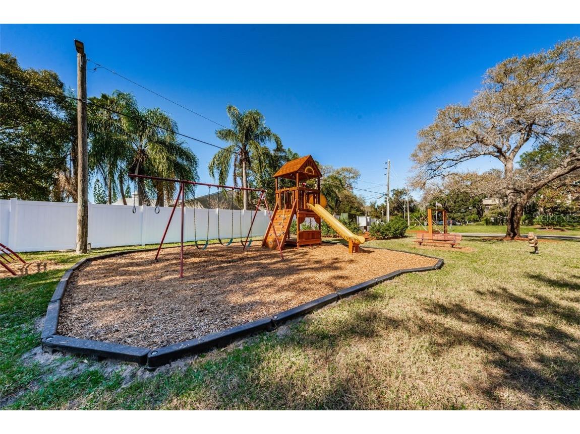 3295 Fox Chase Circle N #104 Palm Harbor FL 34683 TB8426115 image50