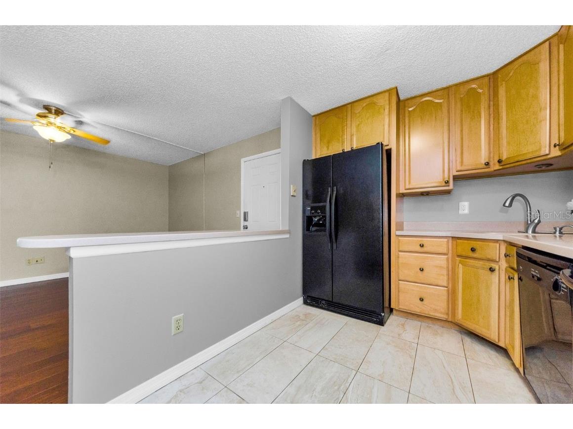 3295 Fox Chase Circle N #104 Palm Harbor FL 34683 TB8426115 image8