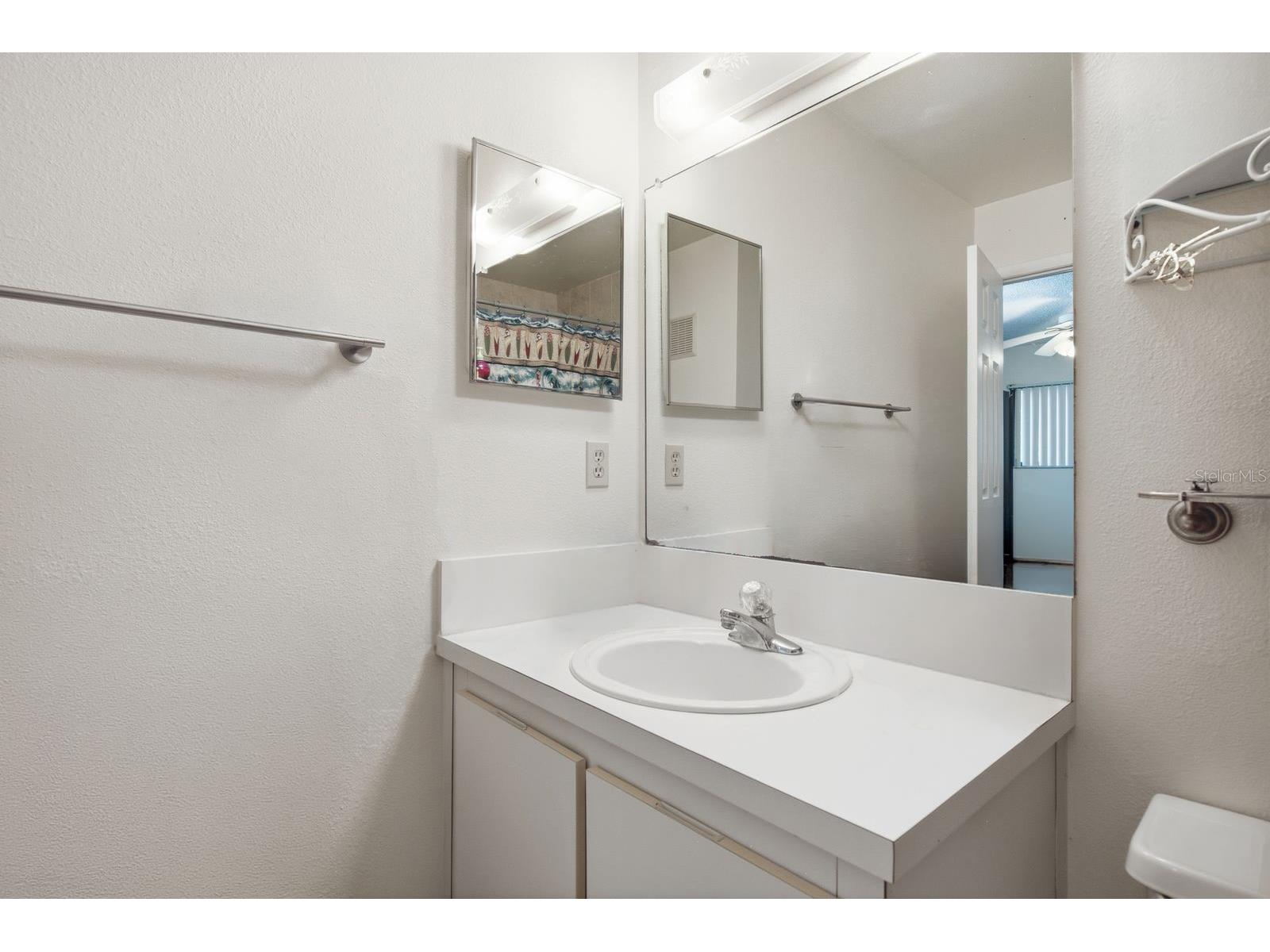 3295 Fox Chase Circle N #207 Palm Harbor FL 34683 TB8527844 image10