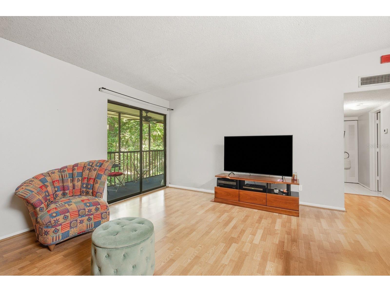 3295 Fox Chase Circle N #207 Palm Harbor FL 34683 TB8527844 image5