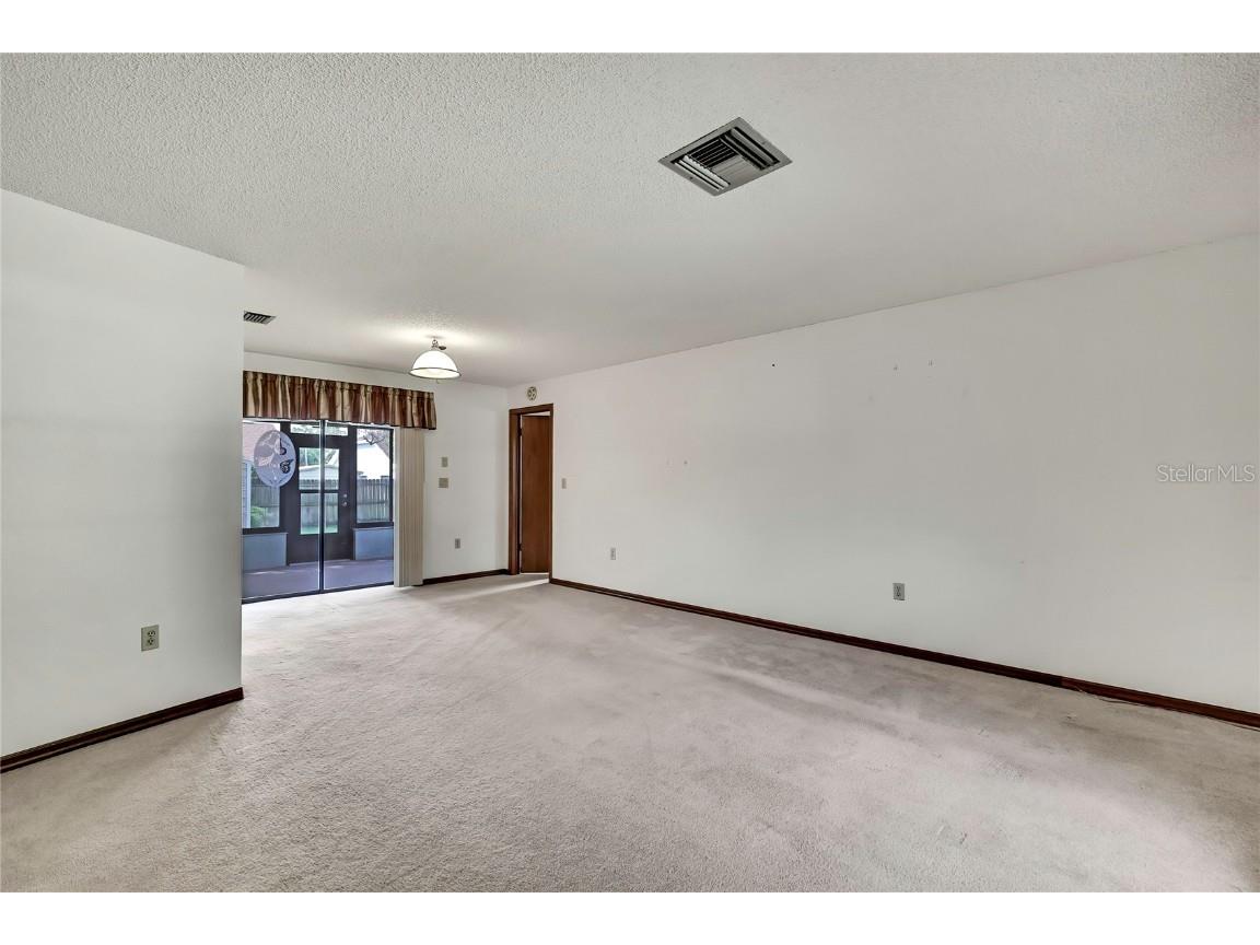 3296 Dolin Avenue Spring Hill FL 34606 W7877281 image12