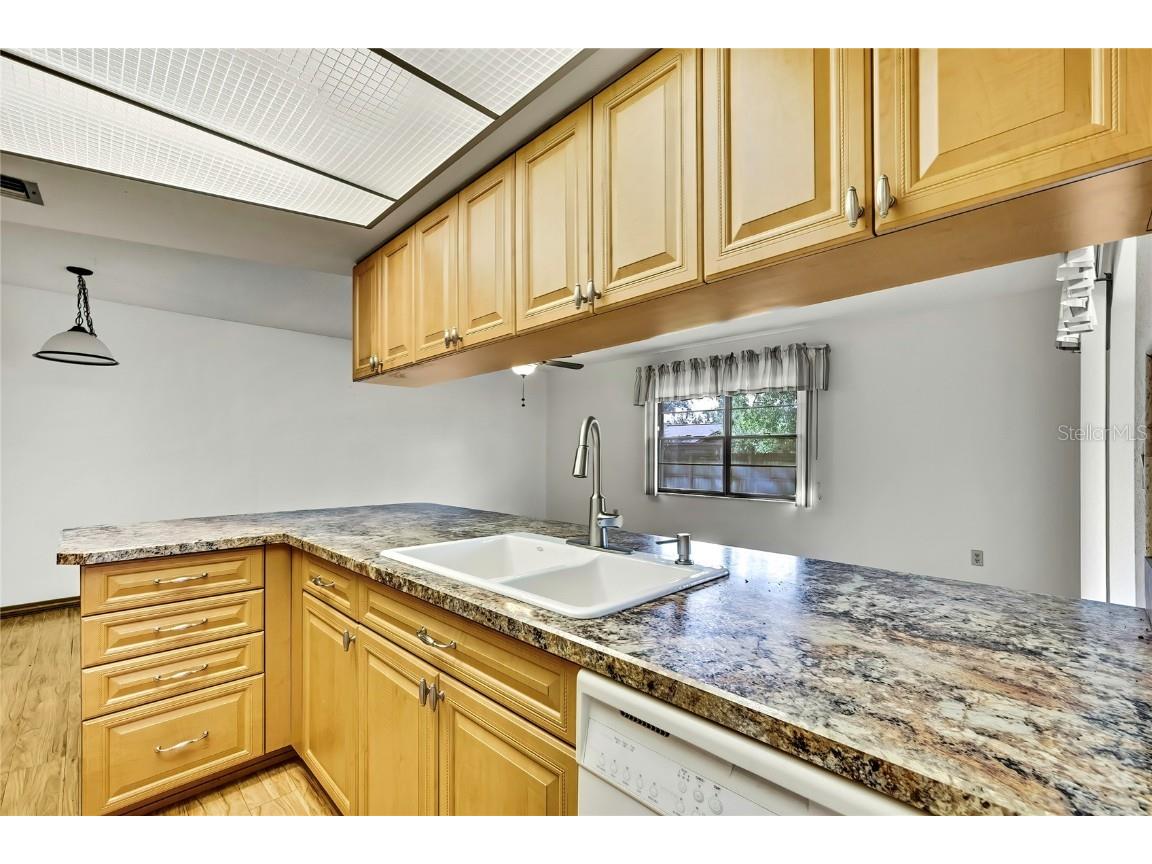 3296 Dolin Avenue Spring Hill FL 34606 W7877281 image18