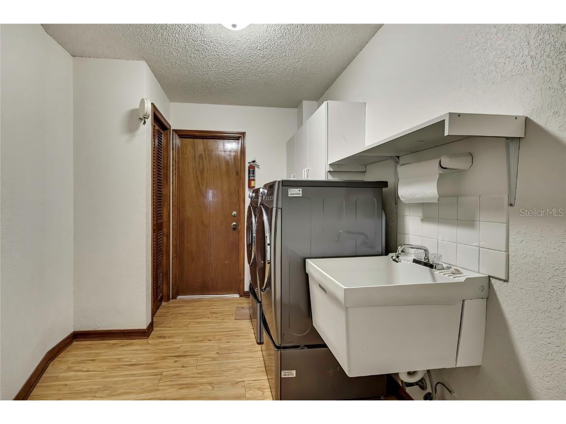 3296 Dolin Avenue Spring Hill FL 34606 W7877281 image40