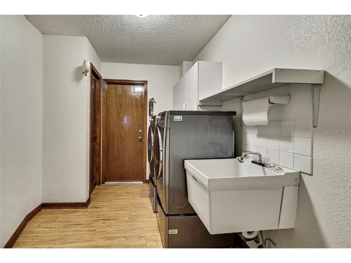 3296 Dolin Avenue Spring Hill FL 34606 W7877281 image41