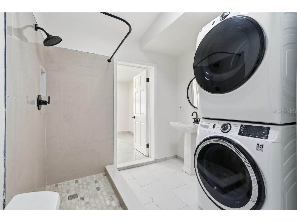 3297 Hillsdale Avenue Largo FL 33774 TB8443804 image16