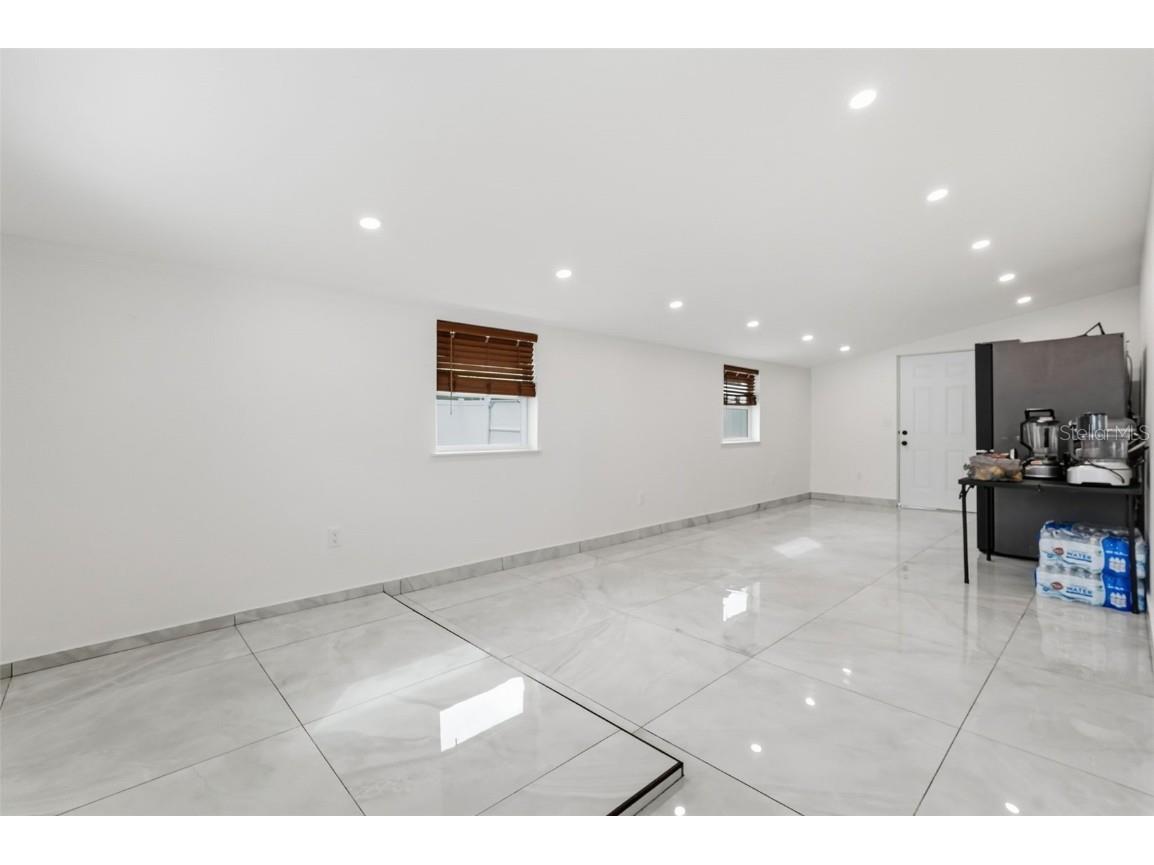 3297 Hillsdale Avenue Largo FL 33774 TB8443804 image24