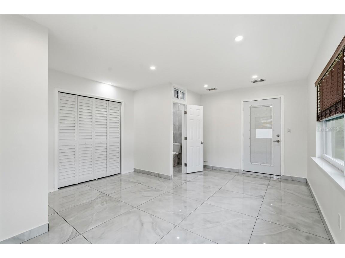 3297 Hillsdale Avenue Largo FL 33774 TB8443804 image9