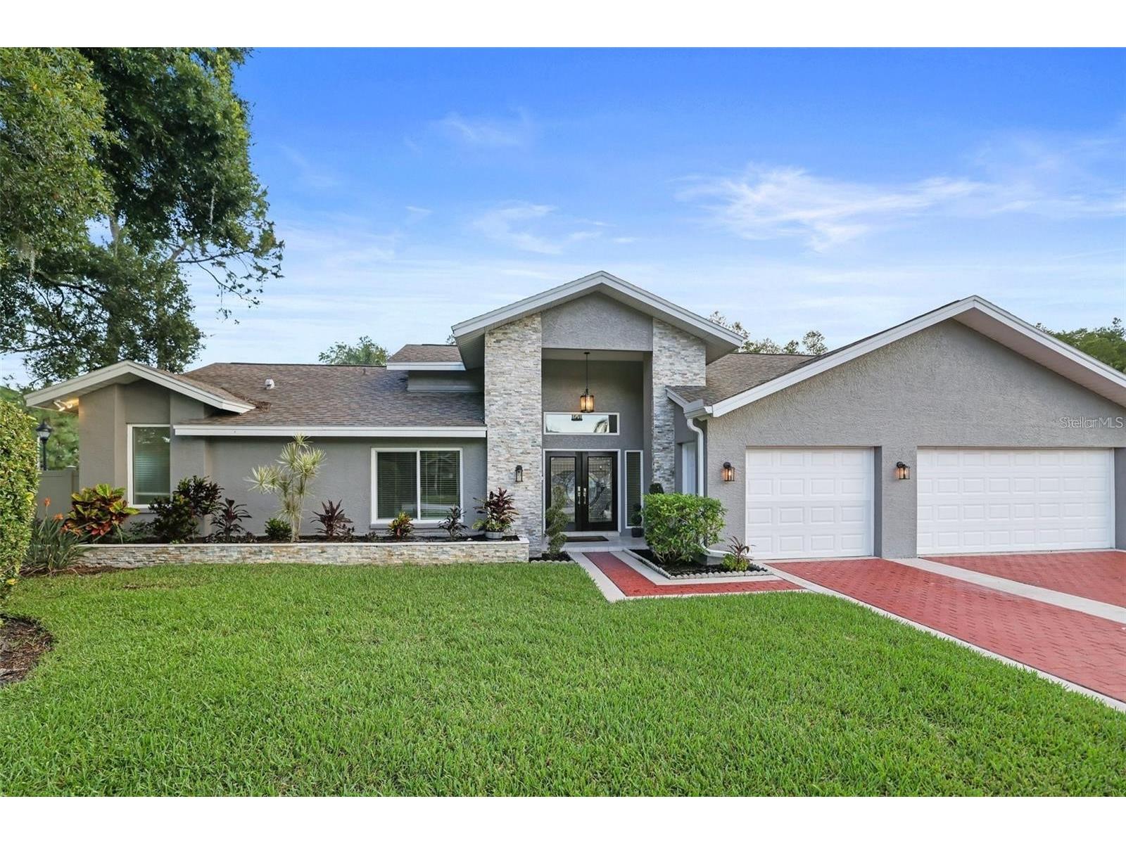 3297 Valemoor Drive Palm Harbor FL 34685 TB8511625 image1