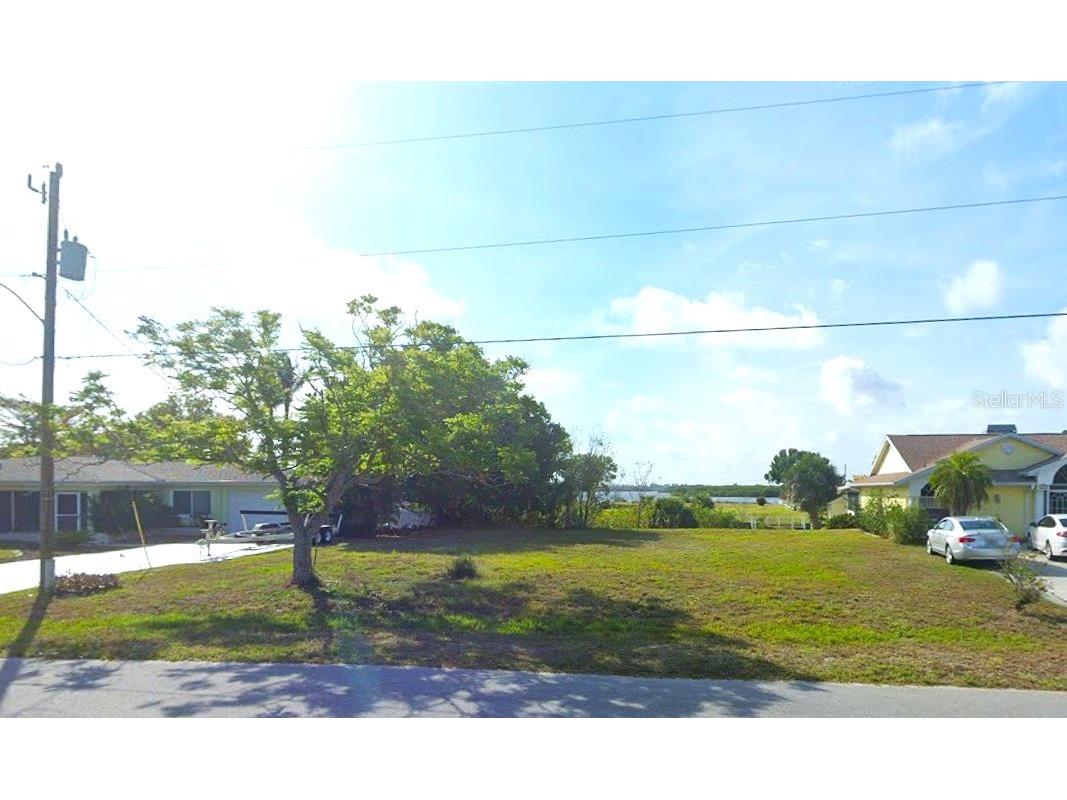 3298 Daytona Drive Punta Gorda FL 33983 - SAN SALVADOR CANAL D6147148 image2