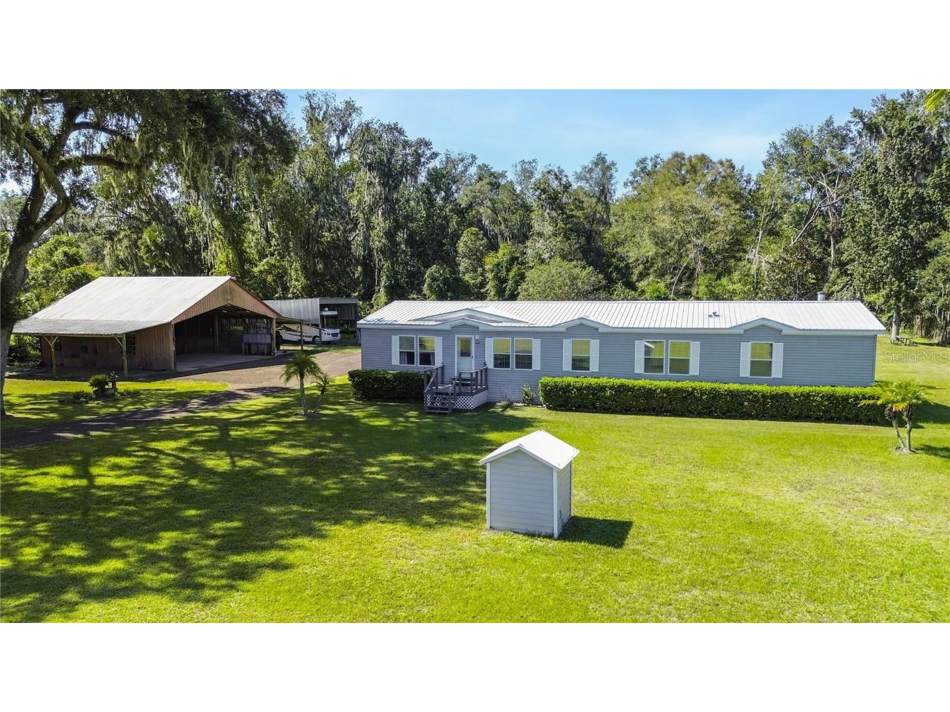 3298 NE 31st Terrace Wildwood FL 34785 O6151818 image1