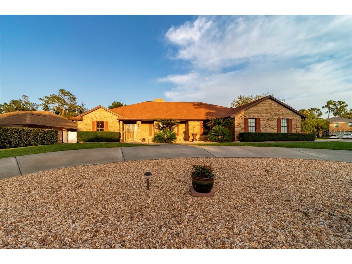 33 Bass Lake Drive Debary FL 32713 V4930086 image1