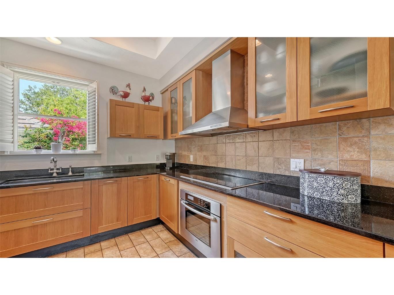 33 Bishops Court Road #118 Osprey FL 34229 A4669237 image23