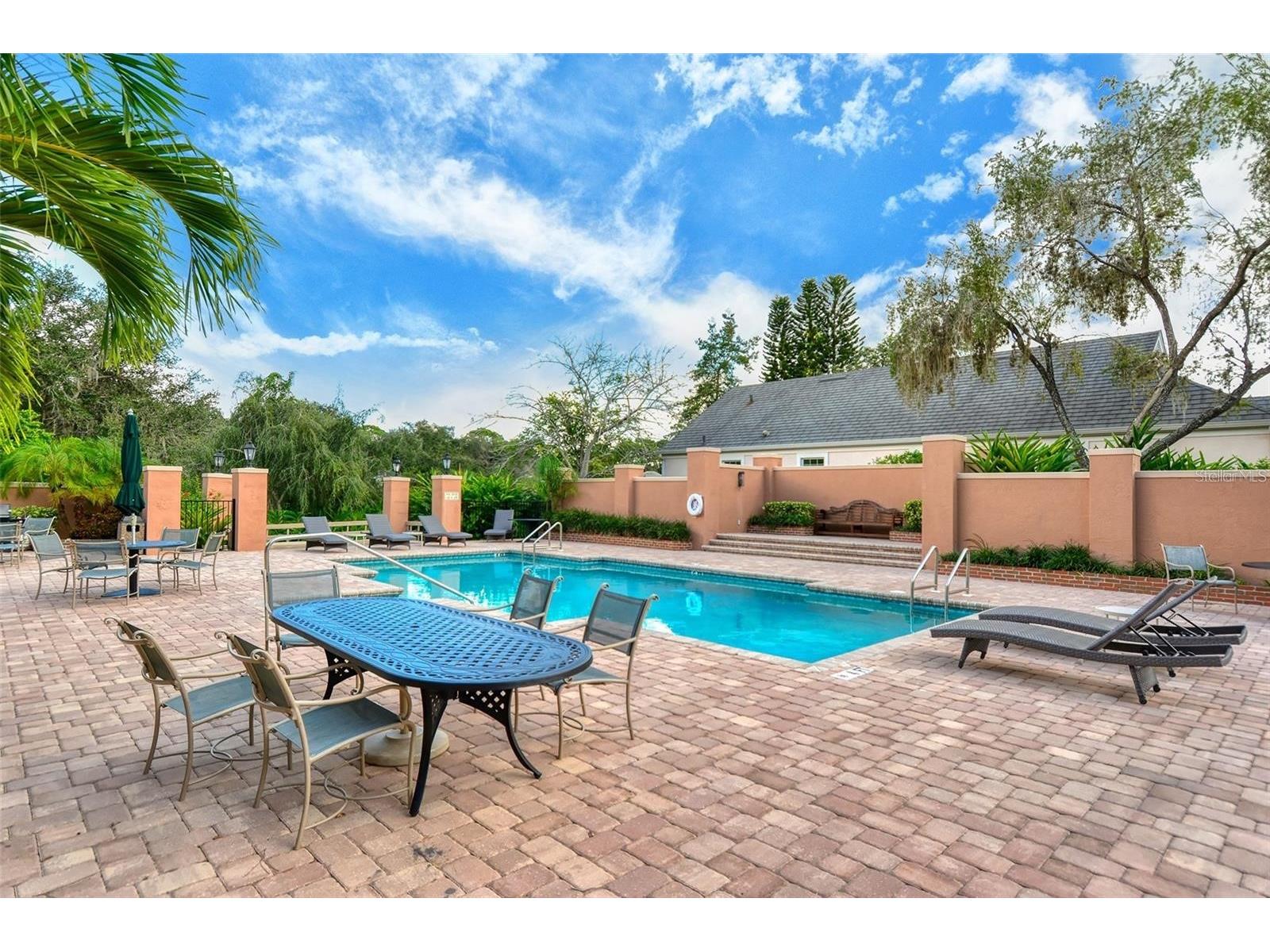 33 Bishops Court Road #118 Osprey FL 34229 A4678425 image44