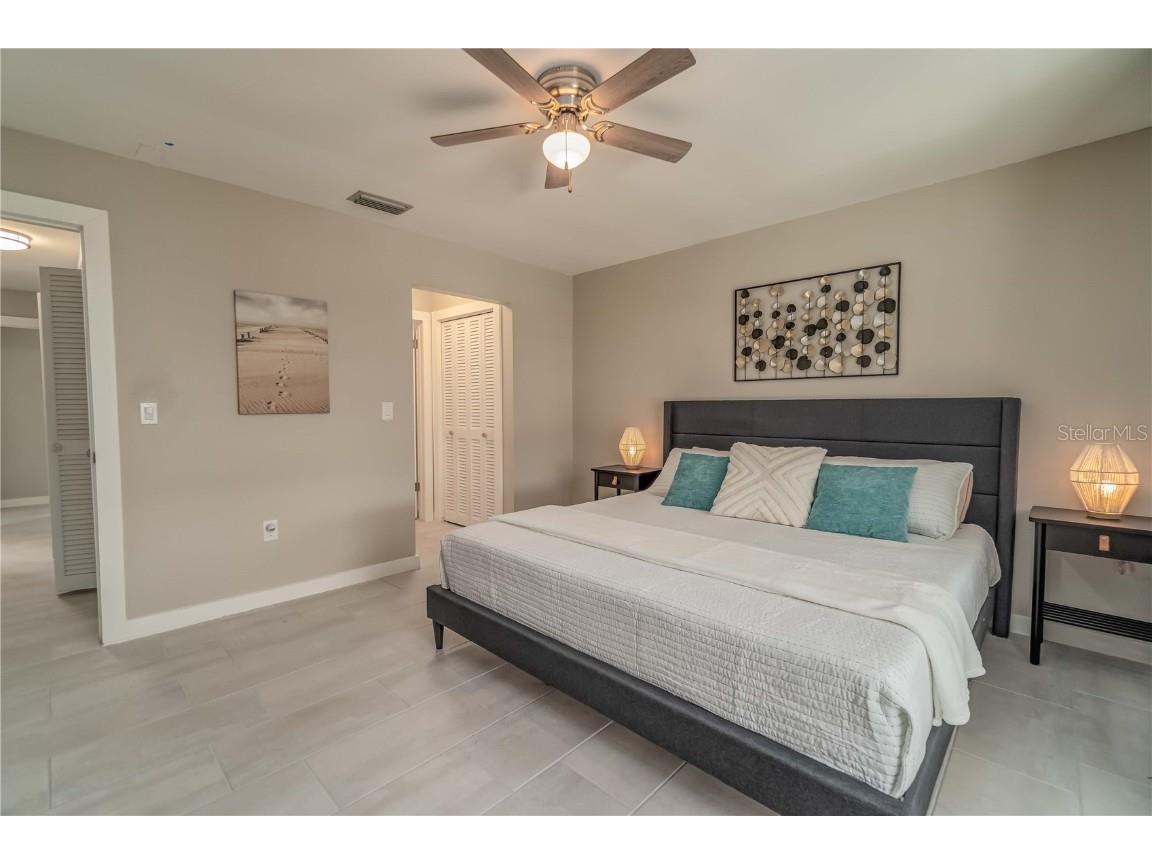 33 Caddy Road Rotonda West FL 33947 - OAKLAND HILLS CREEK A4672266 image16