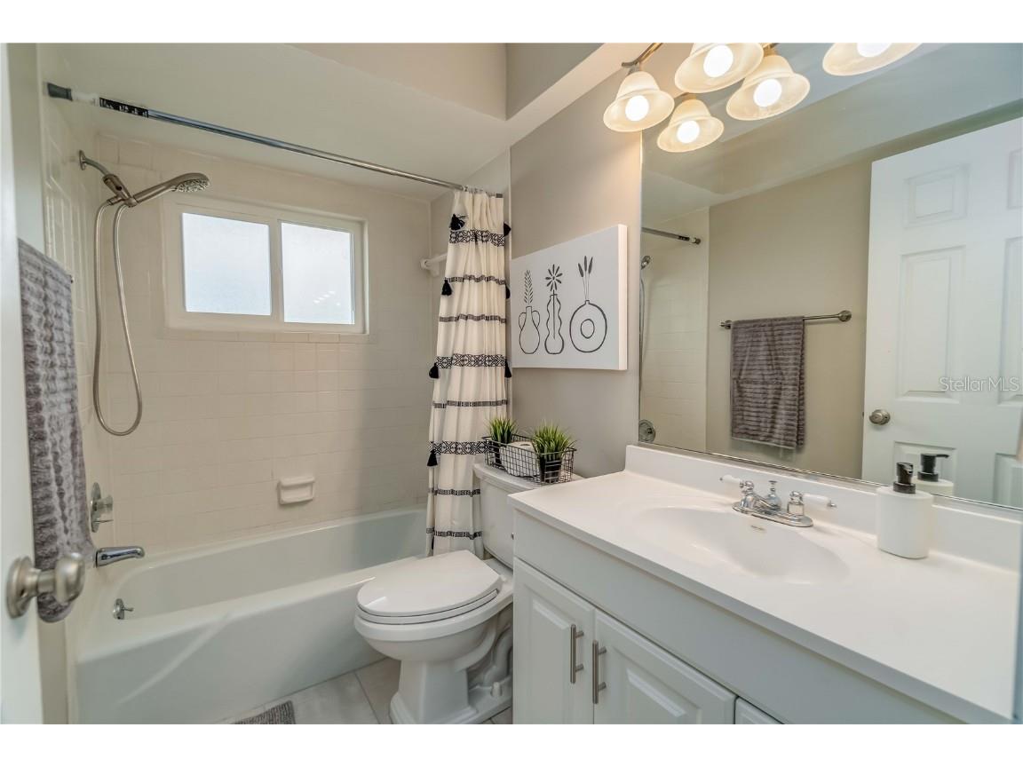 33 Caddy Road Rotonda West FL 33947 - OAKLAND HILLS CREEK A4672266 image24