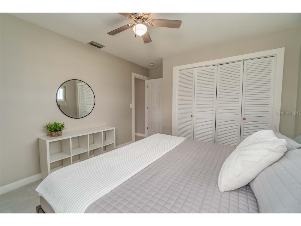 33 Caddy Road Rotonda West FL 33947 - OAKLAND HILLS CREEK A4673763 image24