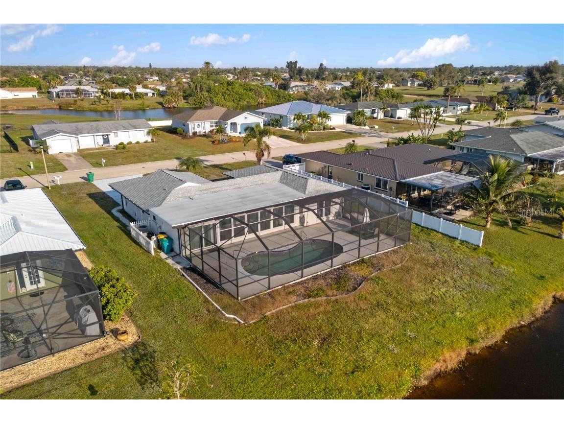 33 Caddy Road Rotonda West FL 33947 - OAKLAND HILLS CREEK A4673763 image40