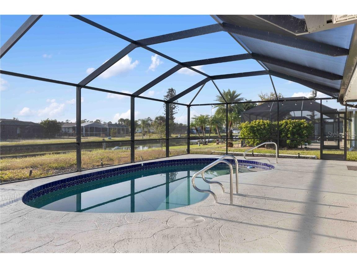 33 Caddy Road Rotonda West FL 33947 - OAKLAND HILLS CREEK A4673763 image44