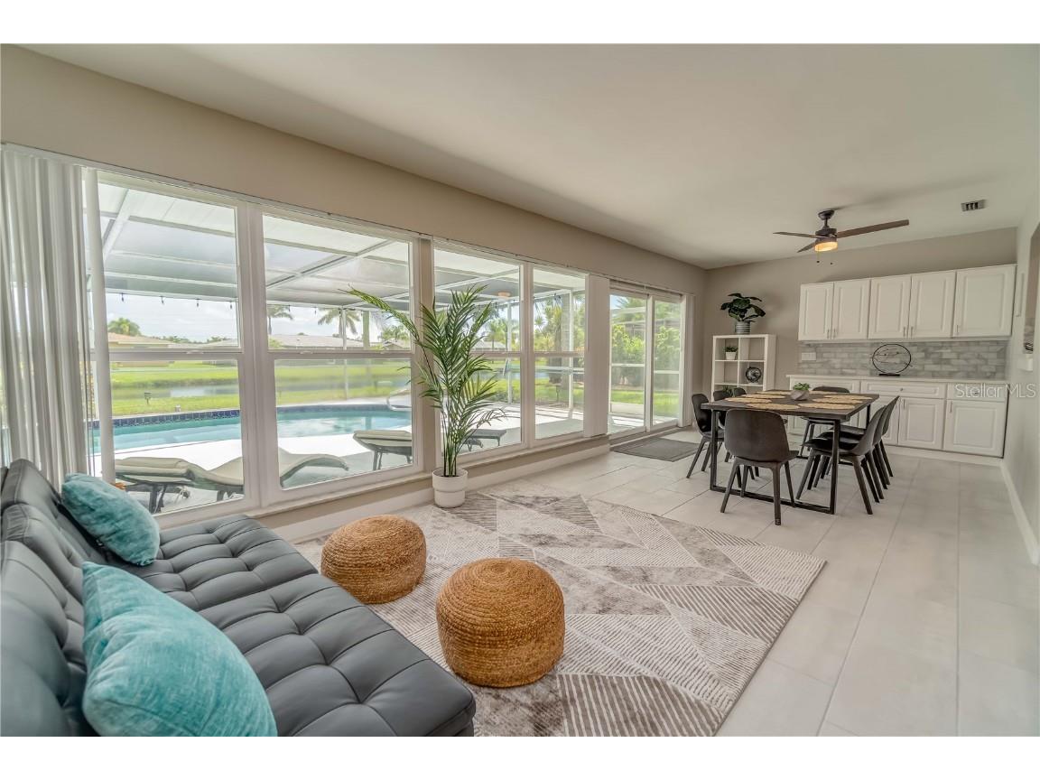 33 Caddy Road Rotonda West FL 33947 - OAKLAND HILLS CREEK A4673763 image9