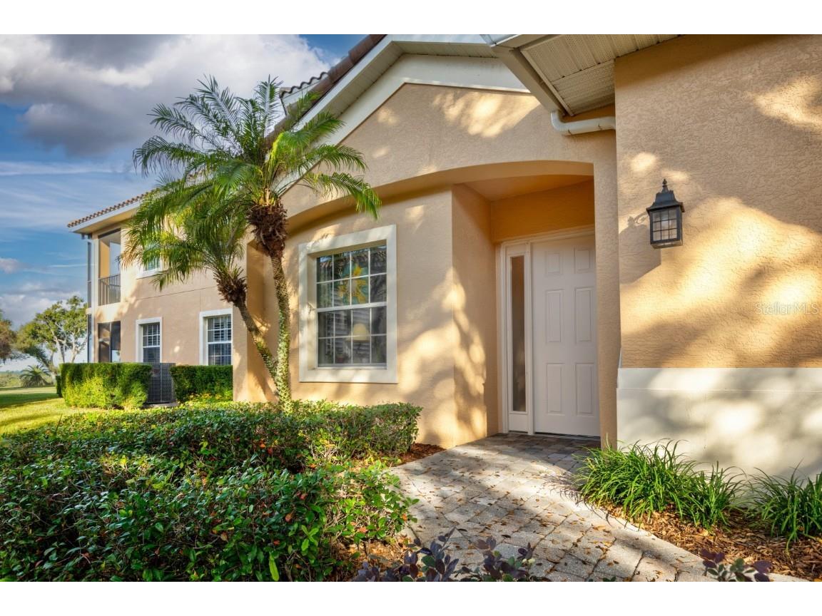 33 Camino Real #303 Howey In The Hills FL 34737 - LAKE HARRIS G5104869 image3