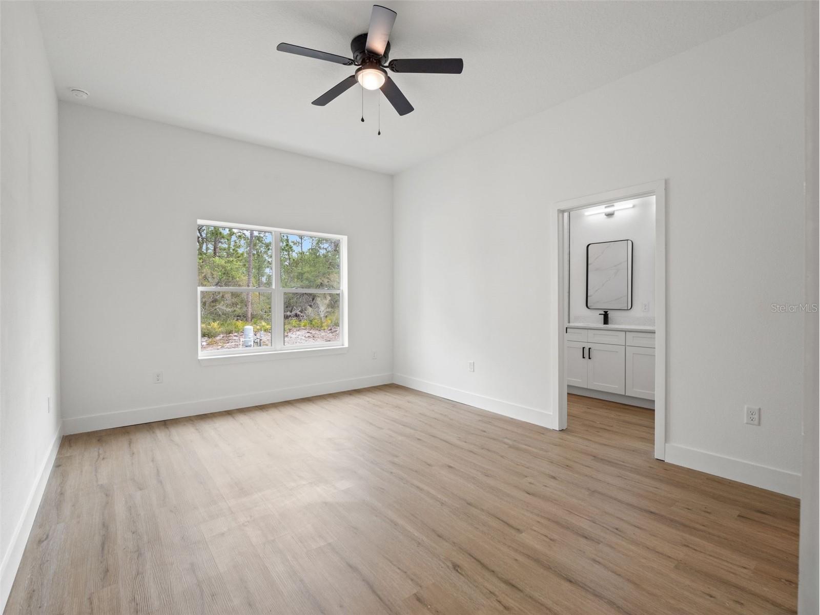 33 Fisher Place Ocklawaha FL 32179 O6394827 image14