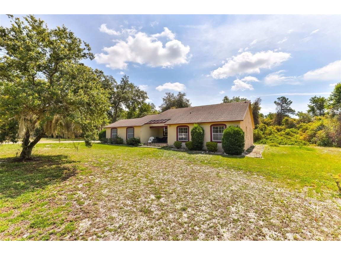33 Juniper Road Debary FL 32713 V4936807 image1