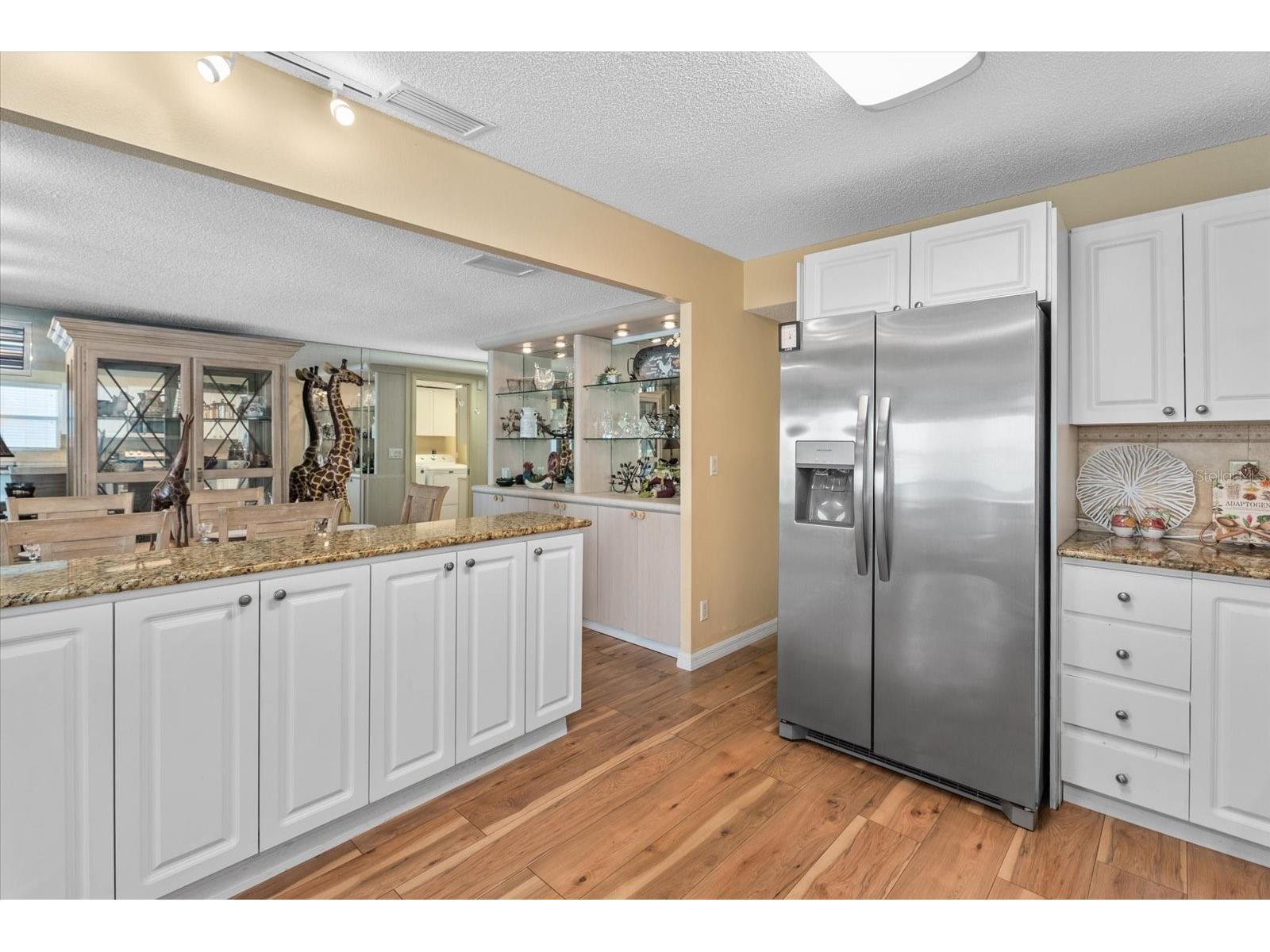 33 N Starboard Drive Venice FL 34285 - ROBERTS BAY A4685555 image11