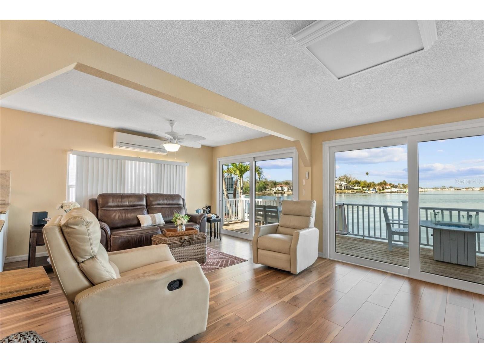 33 N Starboard Drive Venice FL 34285 - ROBERTS BAY A4685555 image13