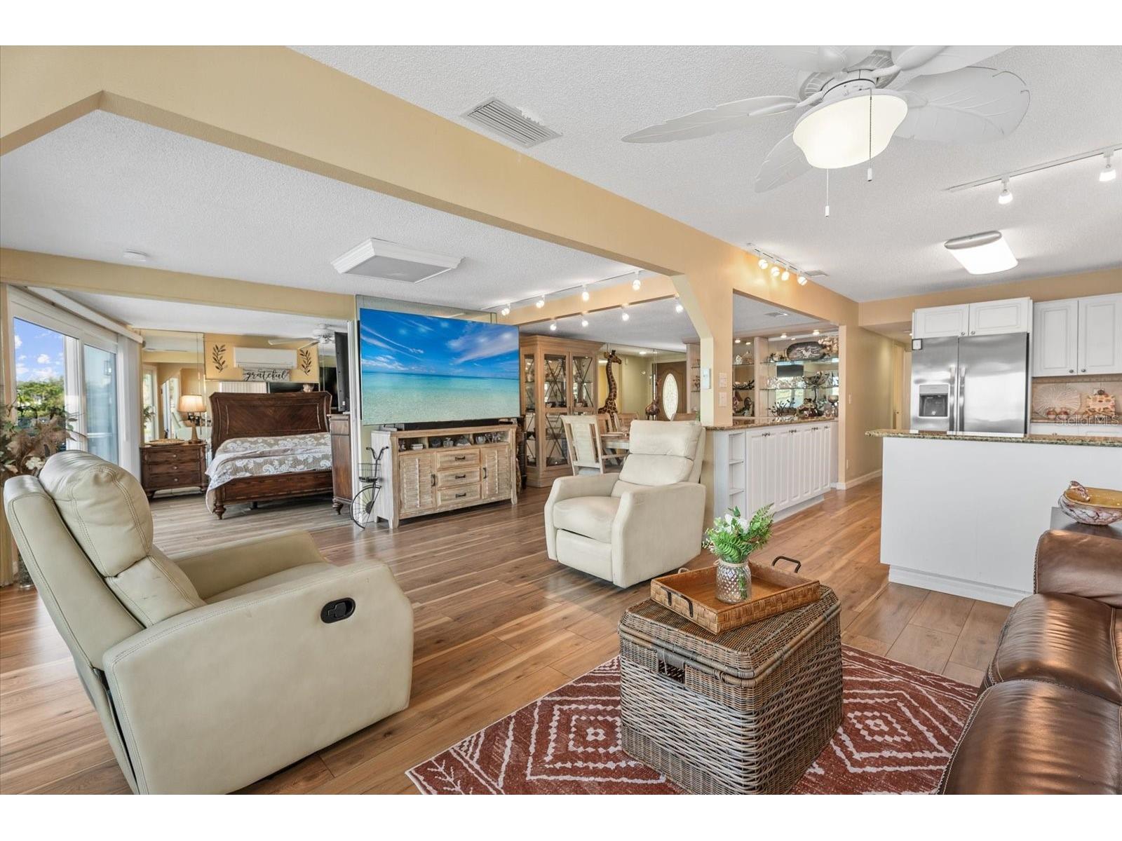 33 N Starboard Drive Venice FL 34285 - ROBERTS BAY A4685555 image14