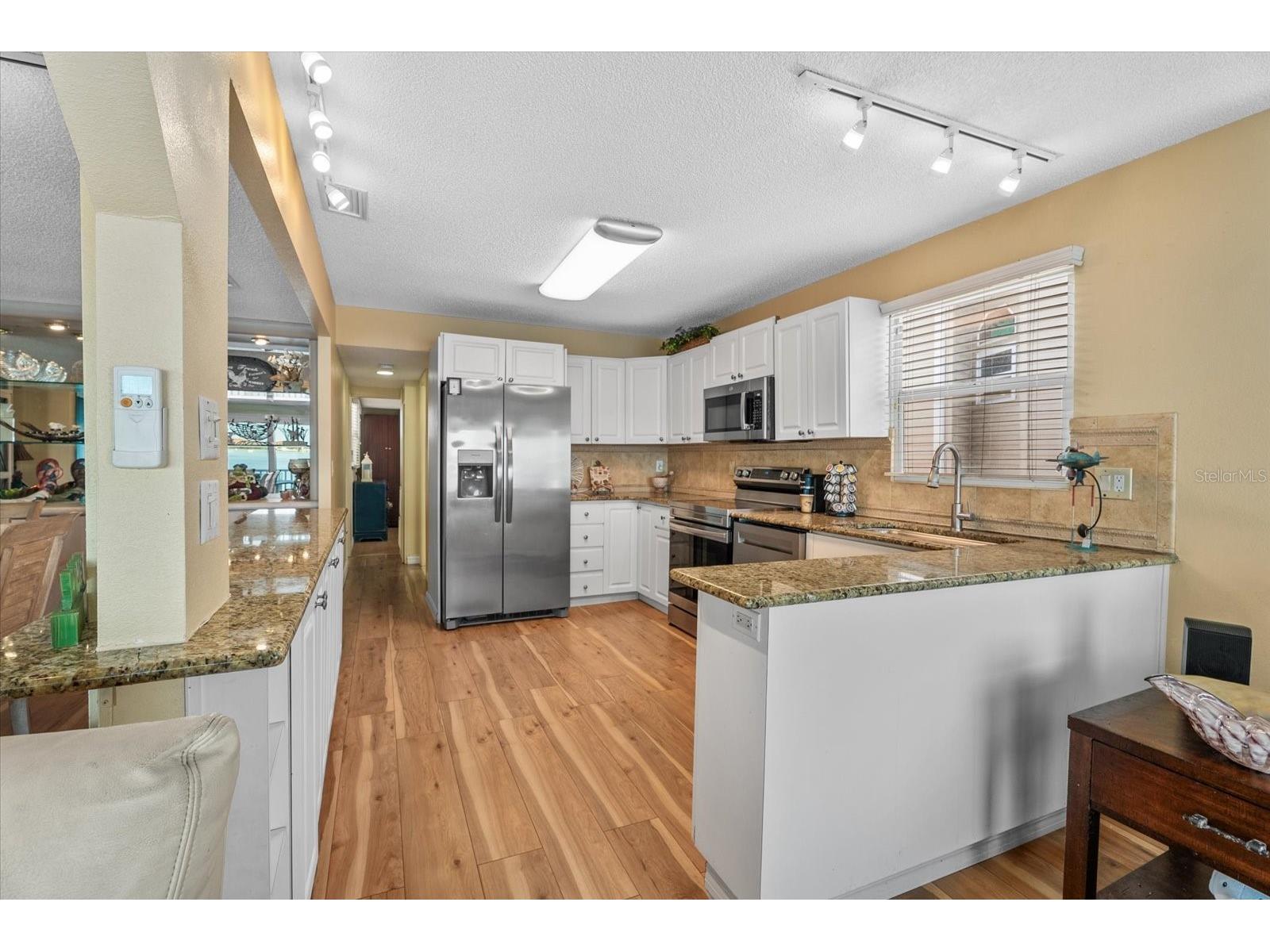 33 N Starboard Drive Venice FL 34285 - ROBERTS BAY A4685555 image17