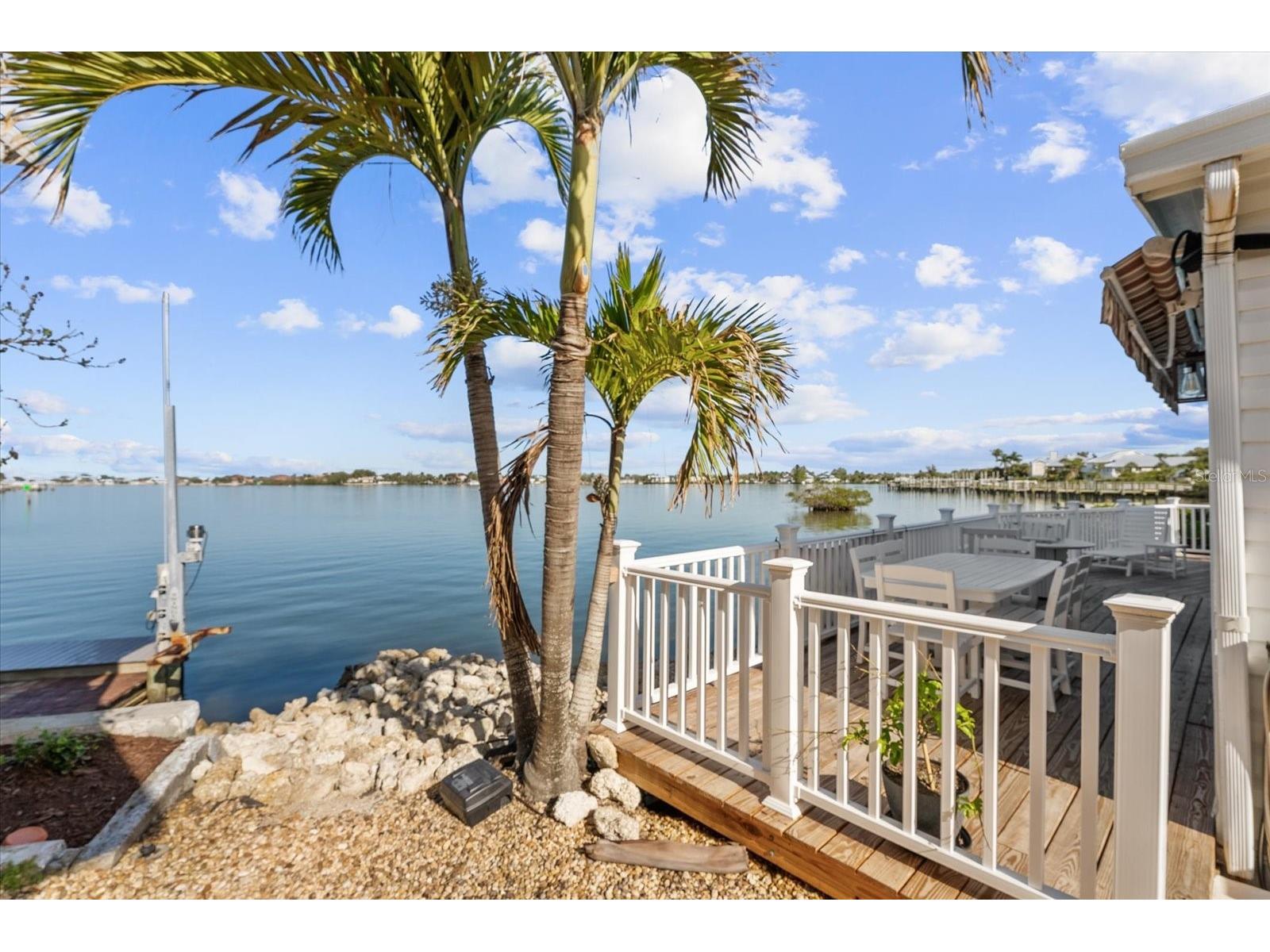 33 N Starboard Drive Venice FL 34285 - ROBERTS BAY A4685555 image31
