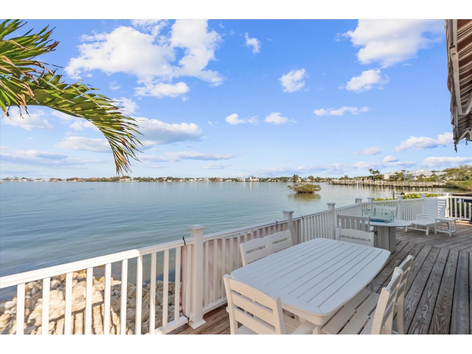 33 N Starboard Drive Venice FL 34285 - ROBERTS BAY A4685555 image32